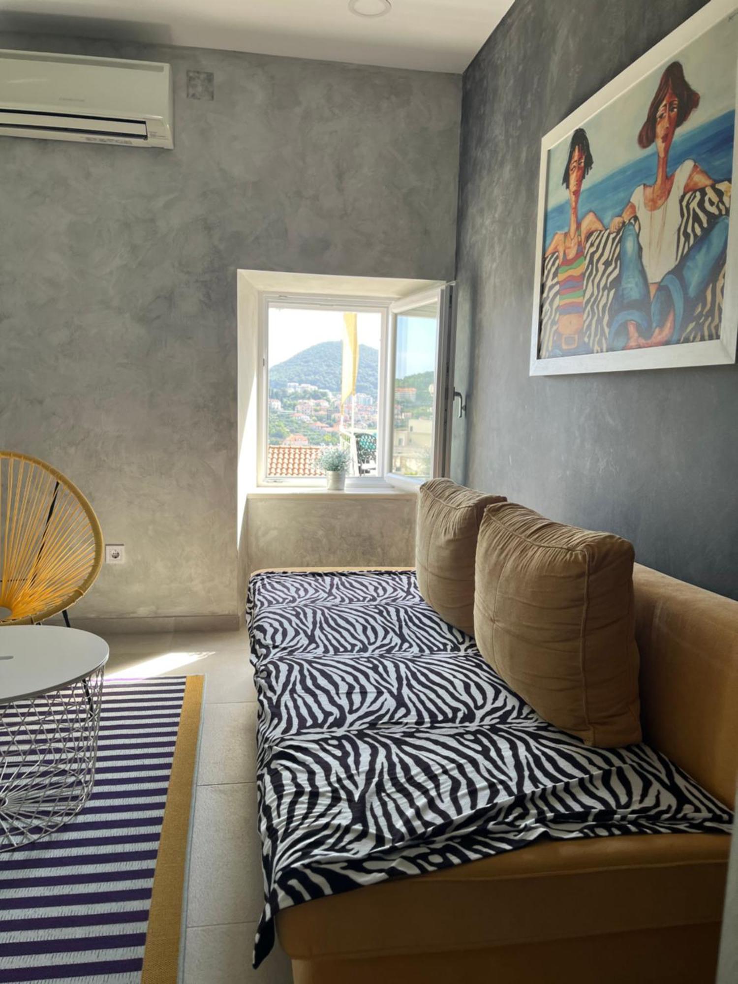 Apartment Jazzy Stairs On The Way To The Apt Dubrovnik Extérieur photo